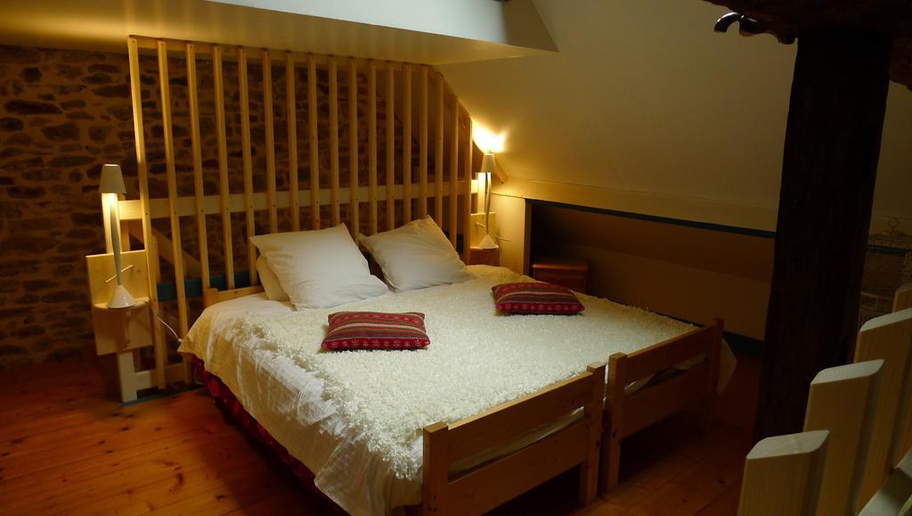La Cage Aux Oiseaux Bed & Breakfast La Lande-de-Goult ภายนอก รูปภาพ